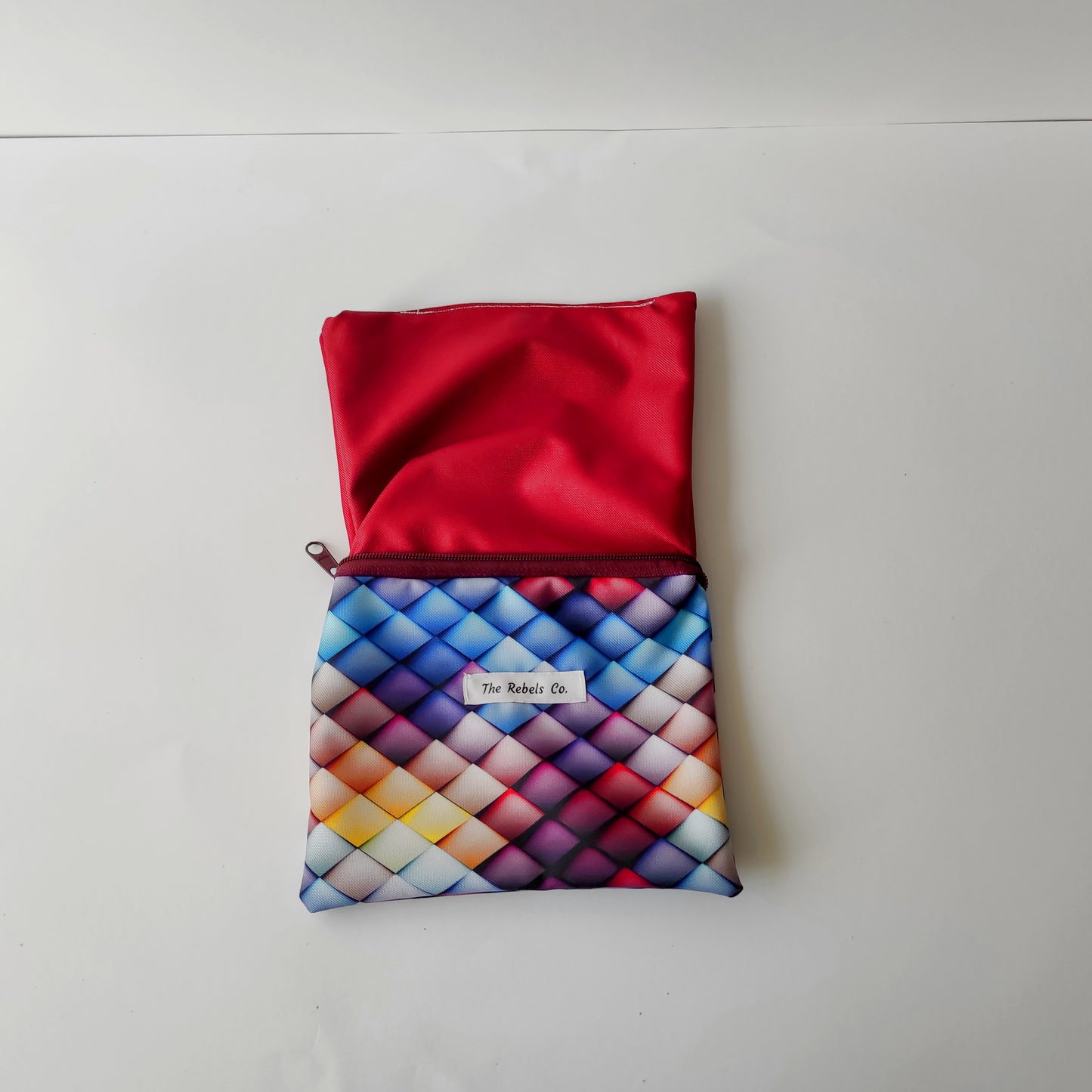 Flaw(less) Rainbow pouchThe Rebels Co.