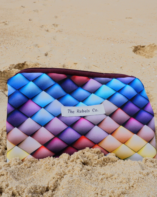 Water repellent Rainbow pouch
